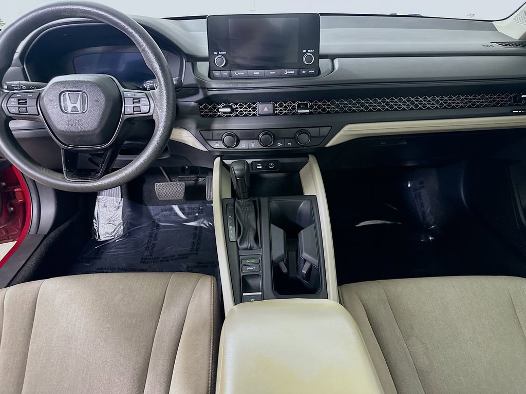 Used 2024 Honda Accord EX image 18