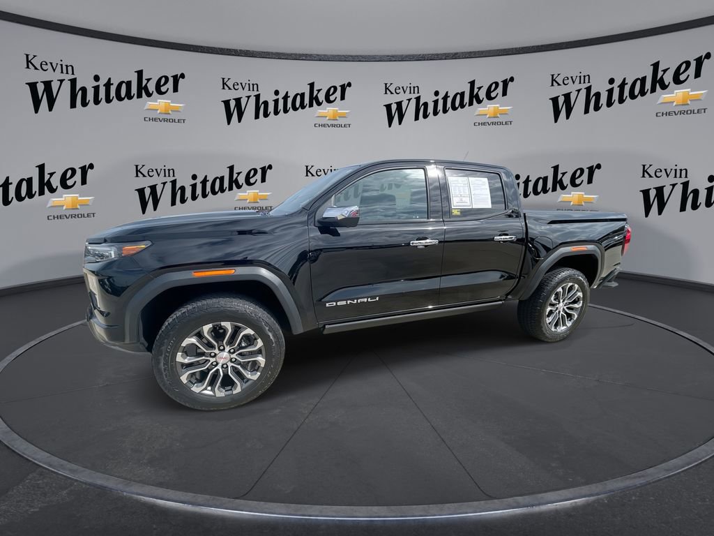 Used 2023 GMC Canyon Denali w/ Denali Black Edition AWD/4WD image 1