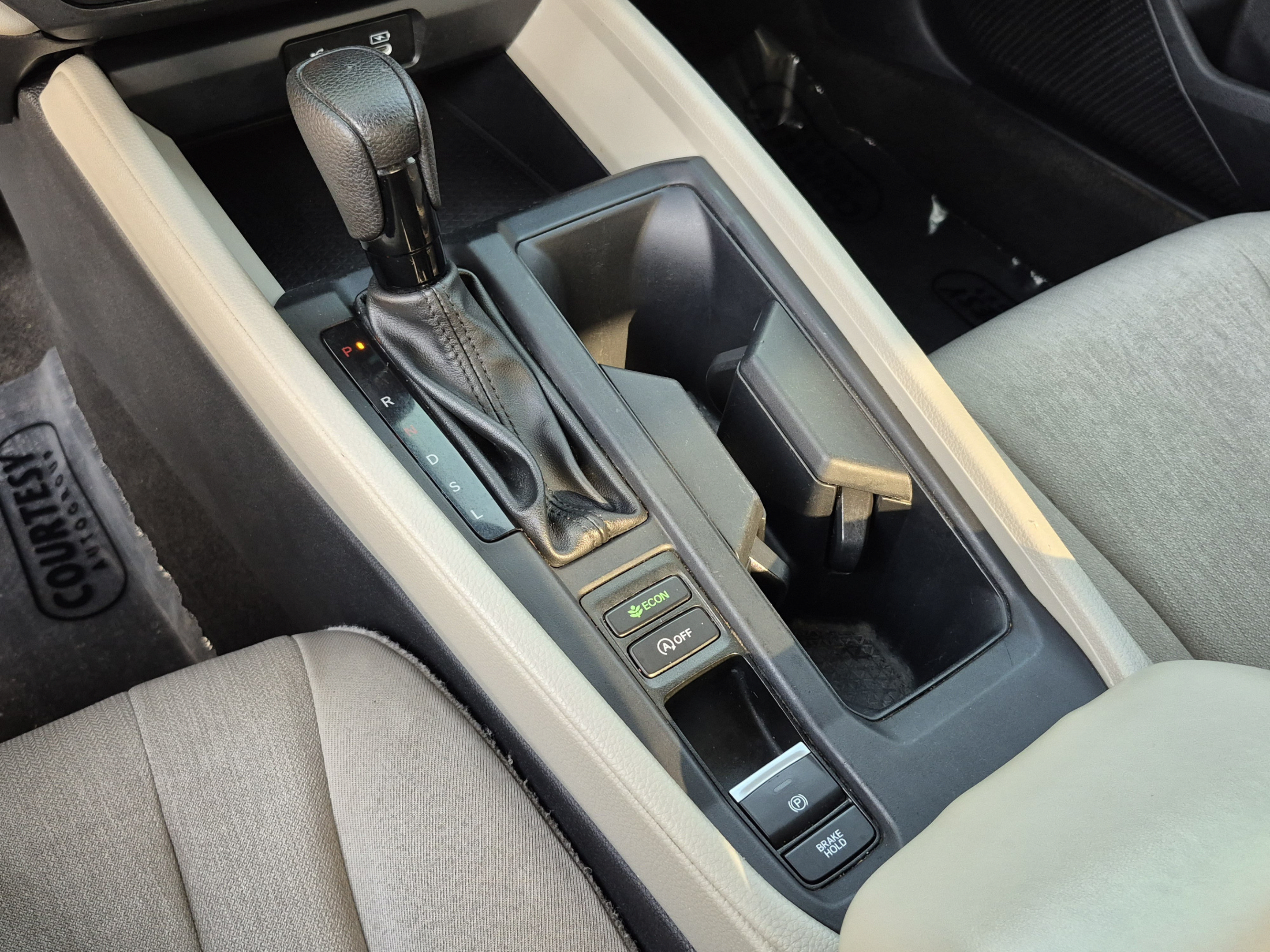 Used 2023 Honda Accord LX image 26