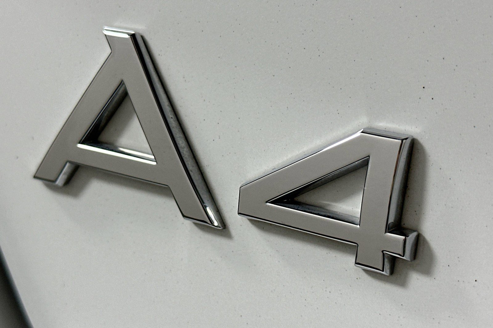 Used 2023 Audi A4 2.0T Premium AWD/4WD image 10