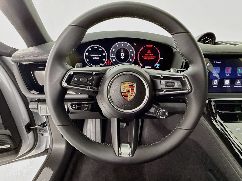 New 2026 Porsche Panamera 4 AWD/4WD image 15