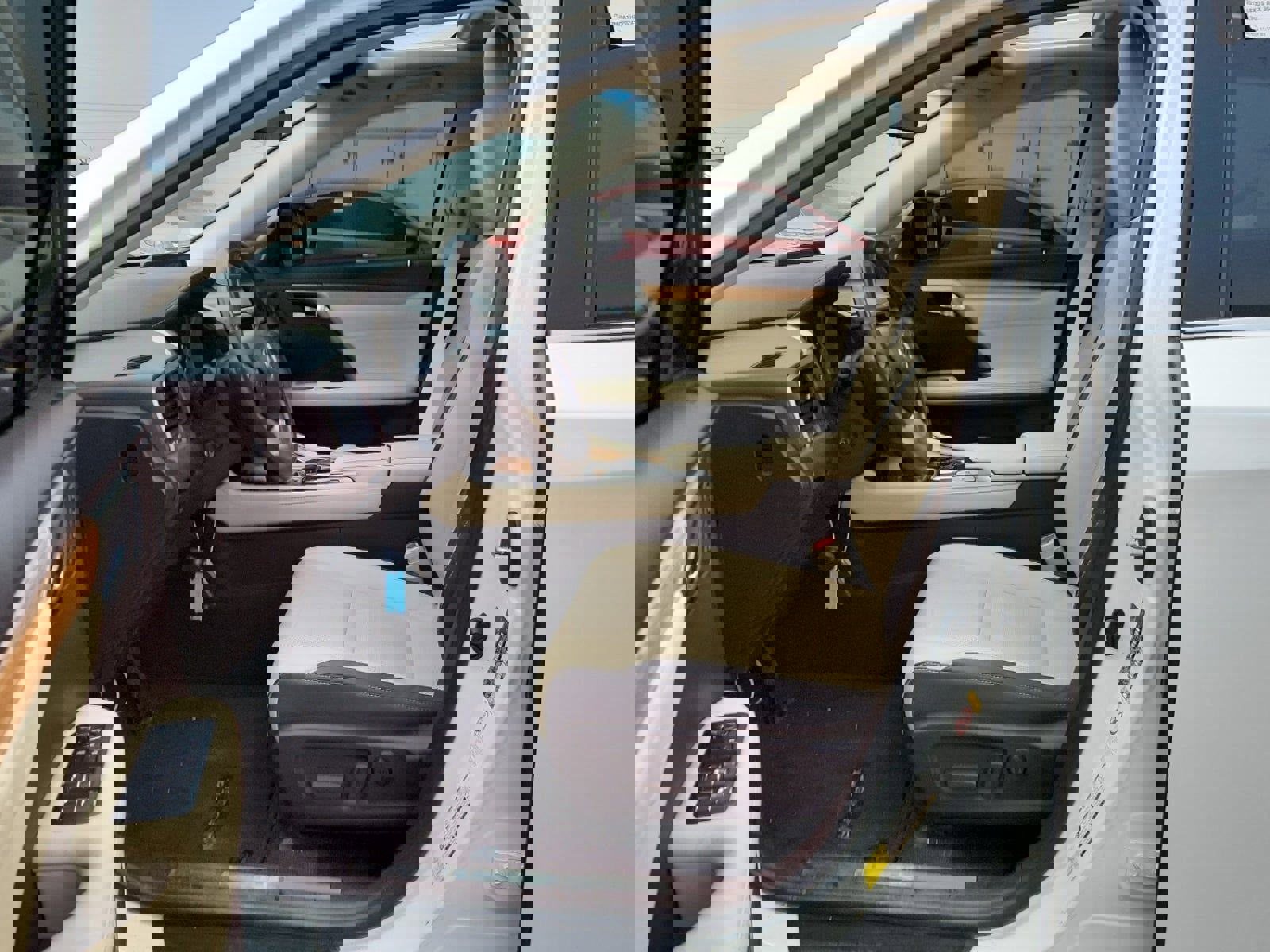 Used 2017 Lexus RX 350 AWD image 6