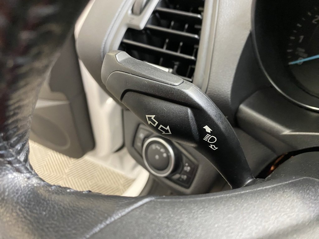 Used 2019 Ford Escape SEL image 24