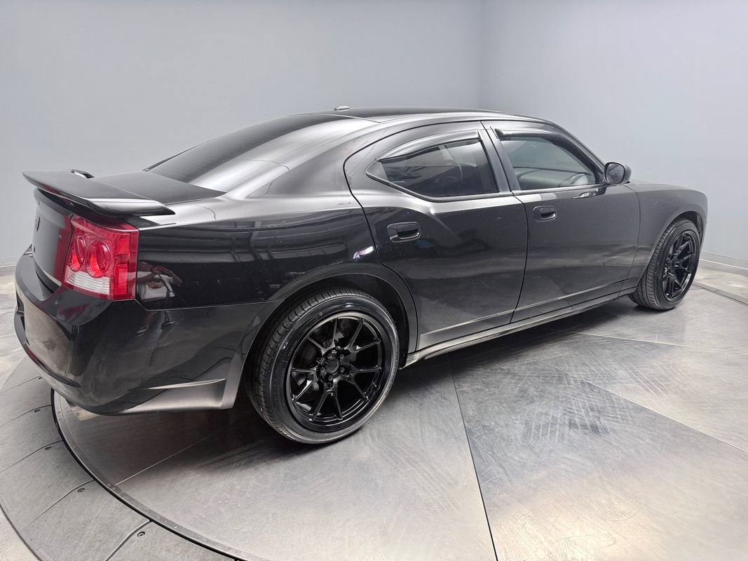 Used 2010 Dodge Charger SXT RWD image 5