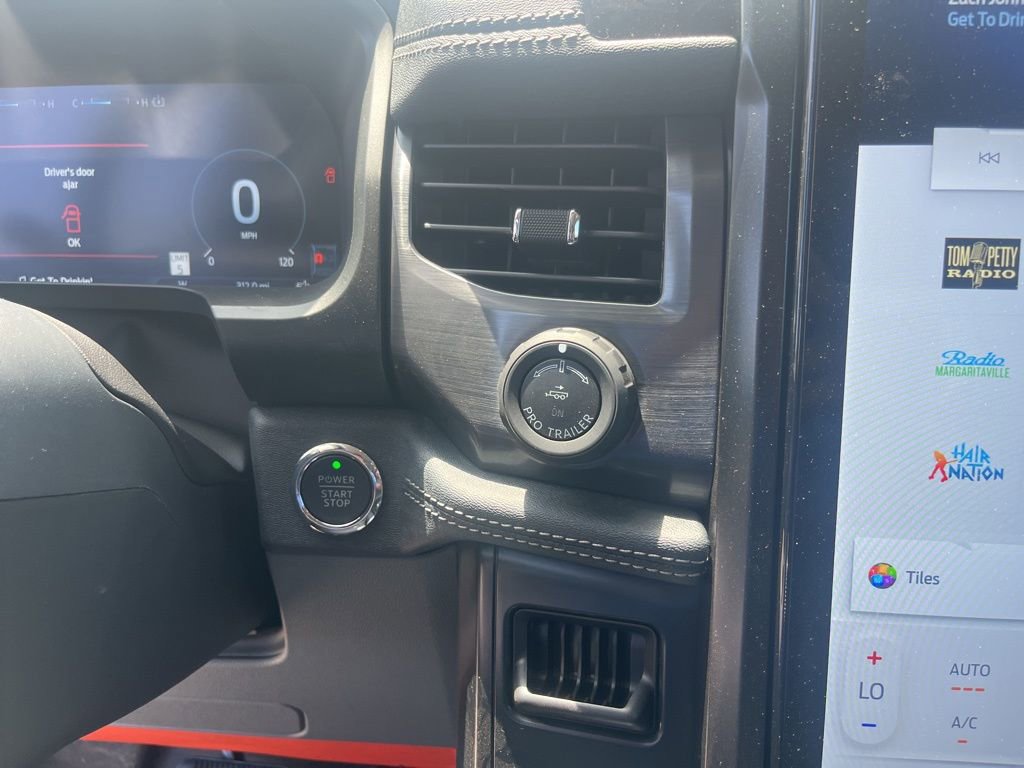 New 2025 Ford F150 Lightning Flash AWD/4WD image 12