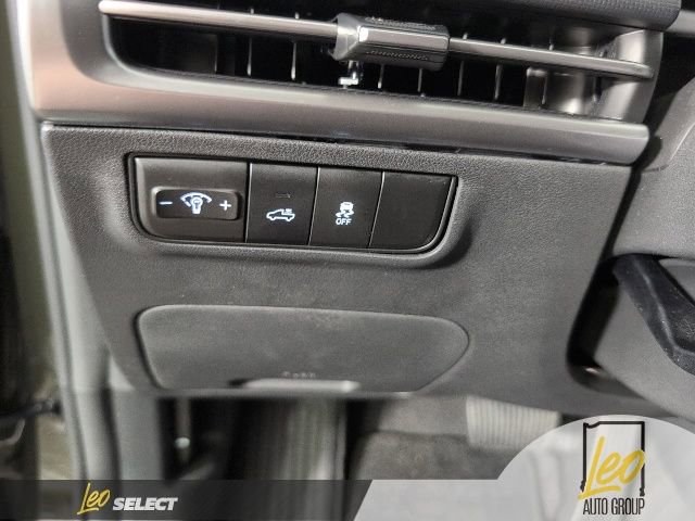 Used 2026 Hyundai Santa Cruz SEL image 19