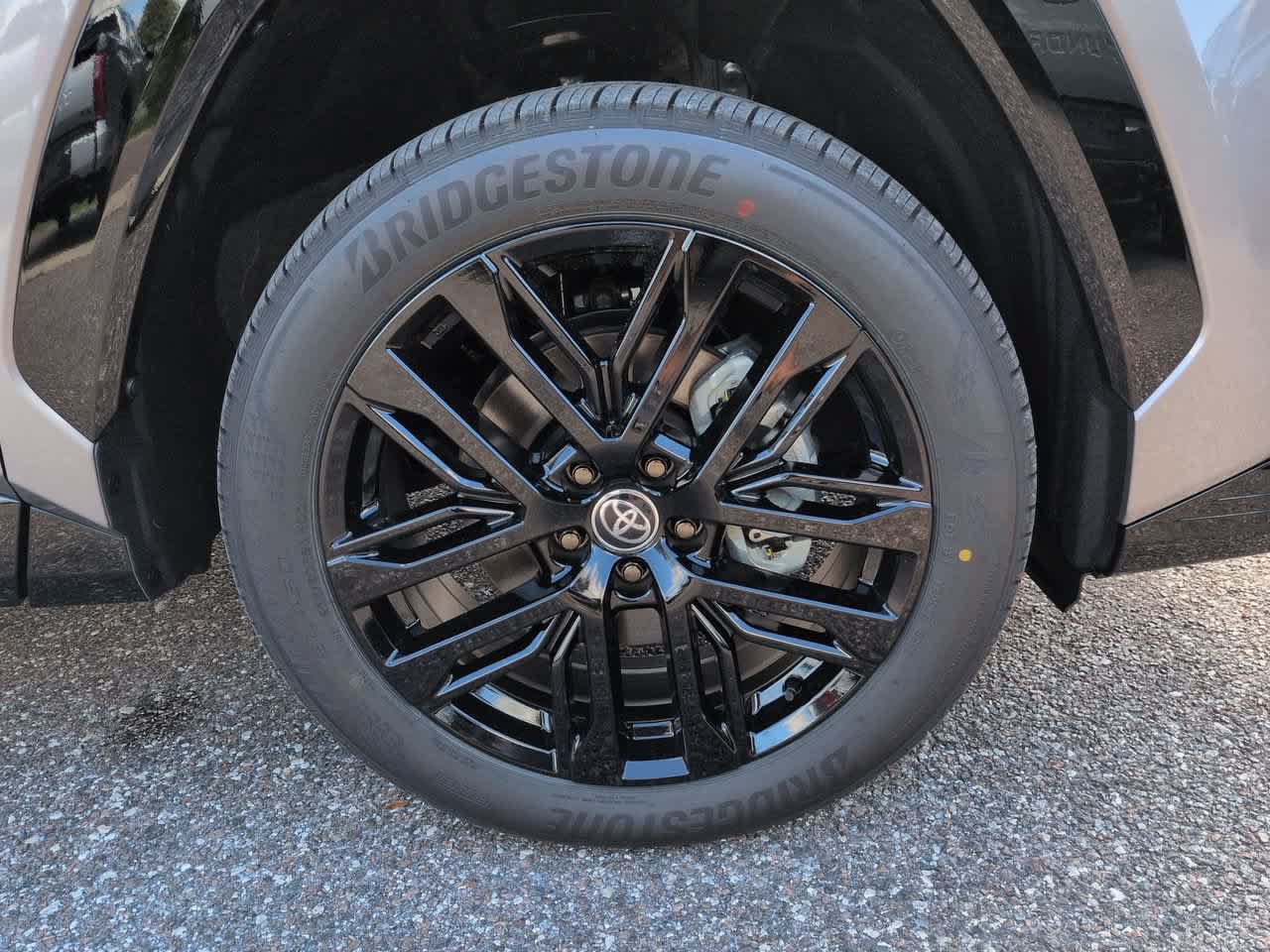 New 2026 Toyota RAV4 XSE AWD/4WD image 11