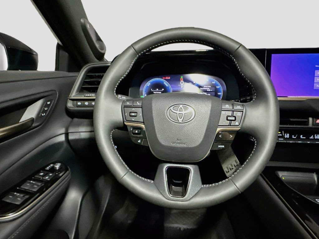 New 2026 Toyota Crown Signia AWD/4WD image 7