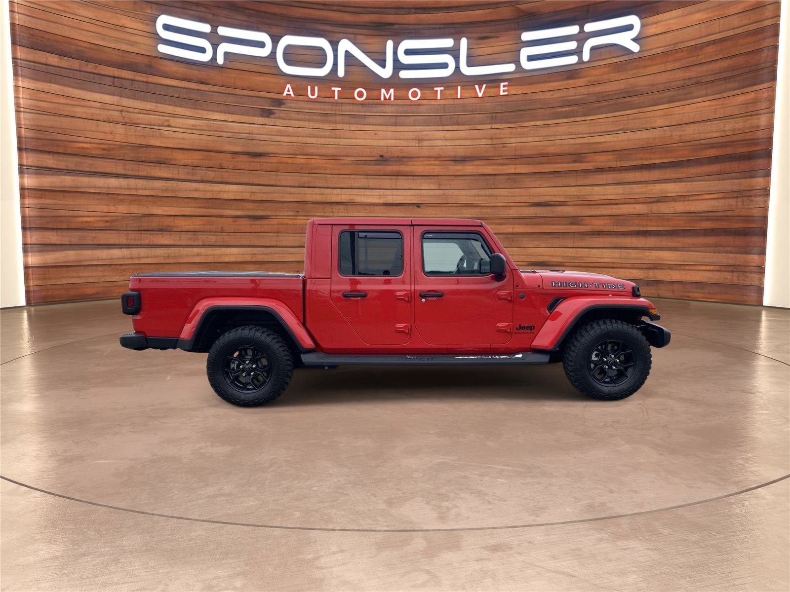 Used 2025 Jeep Gladiator High Tide image 8