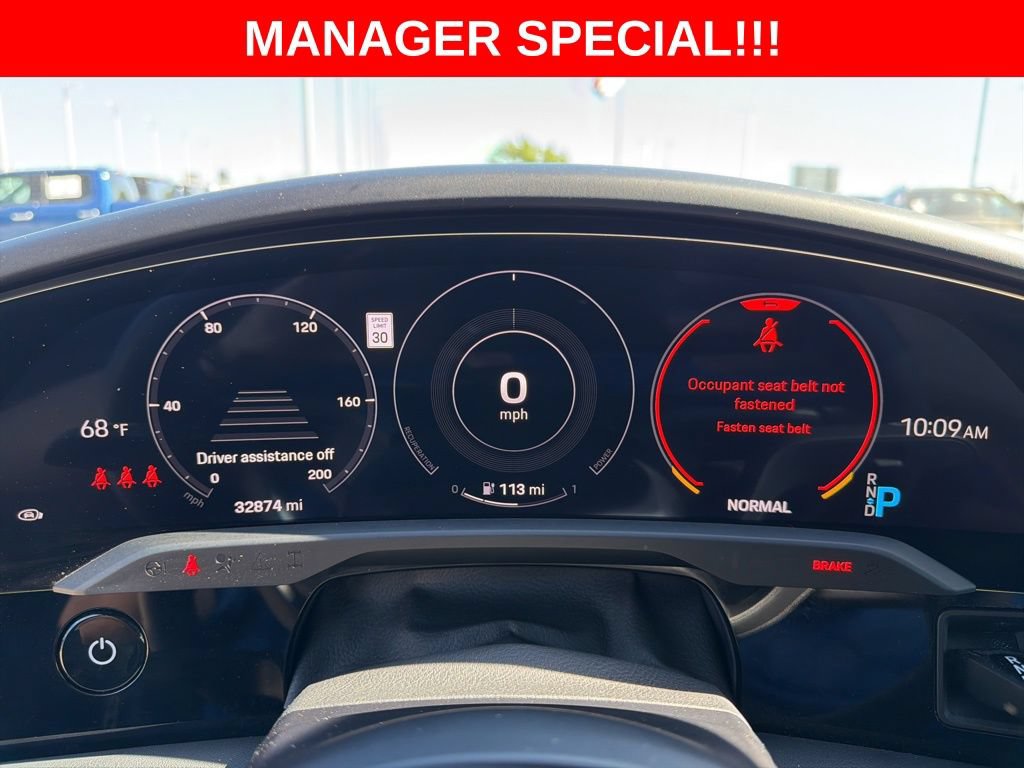 Used 2022 Porsche Taycan RWD image 20