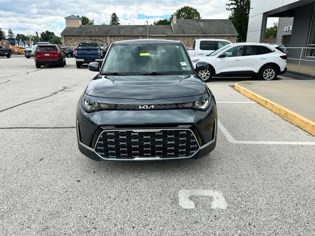 Used 2023 Kia Soul GT-Line FWD image 3