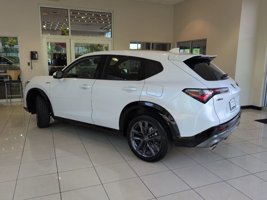 Certified 2025 Acura ADX A-Spec AWD/4WD image 3