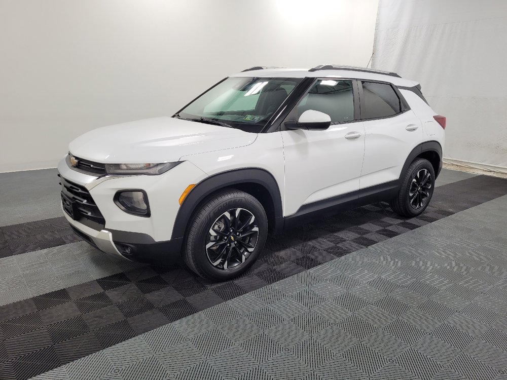 Used 2021 Chevrolet TrailBlazer LT w/ Convenience Package image 2