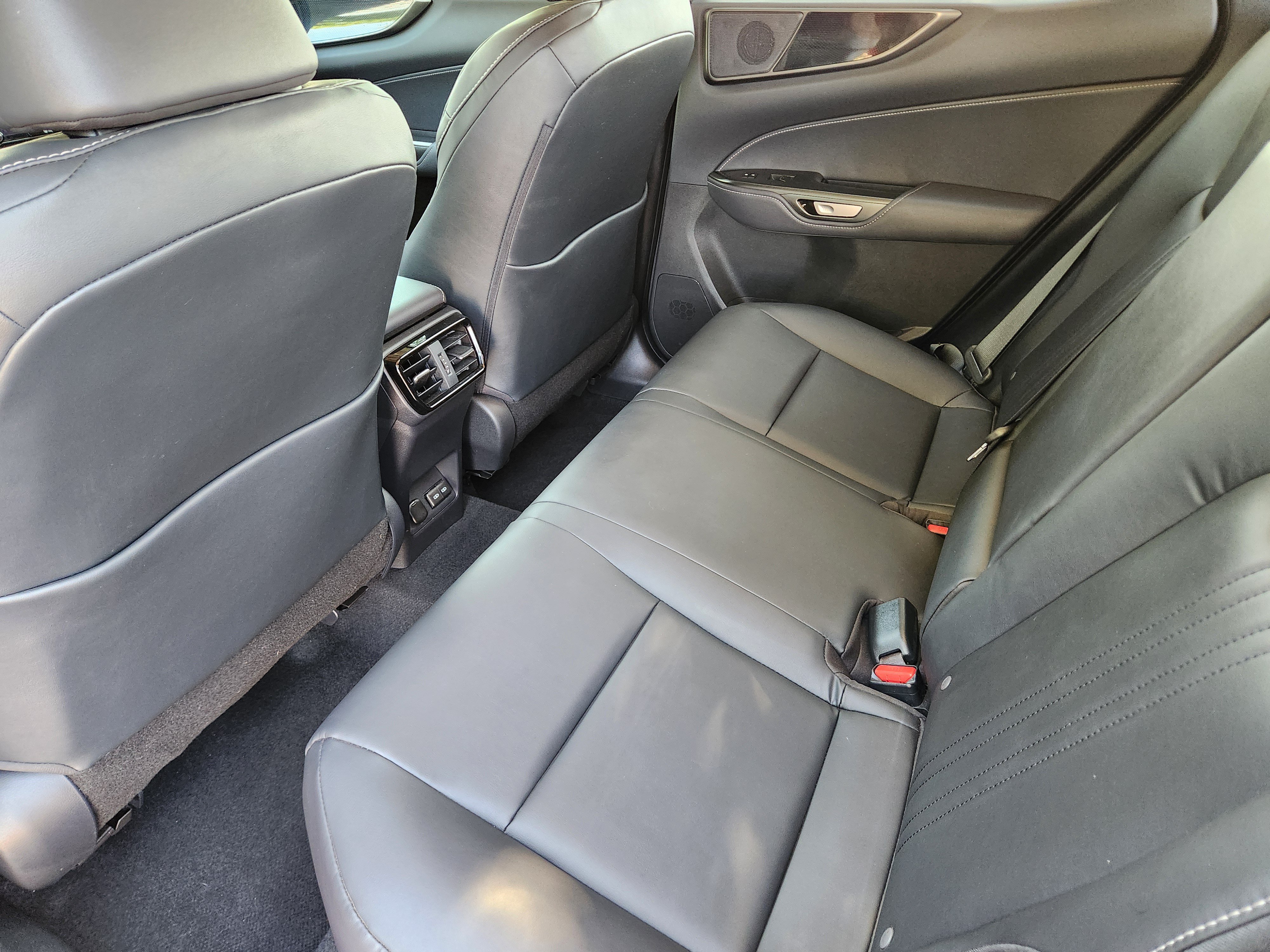 Certified 2025 Lexus NX 250 FWD w/ Cold Area Package image 24