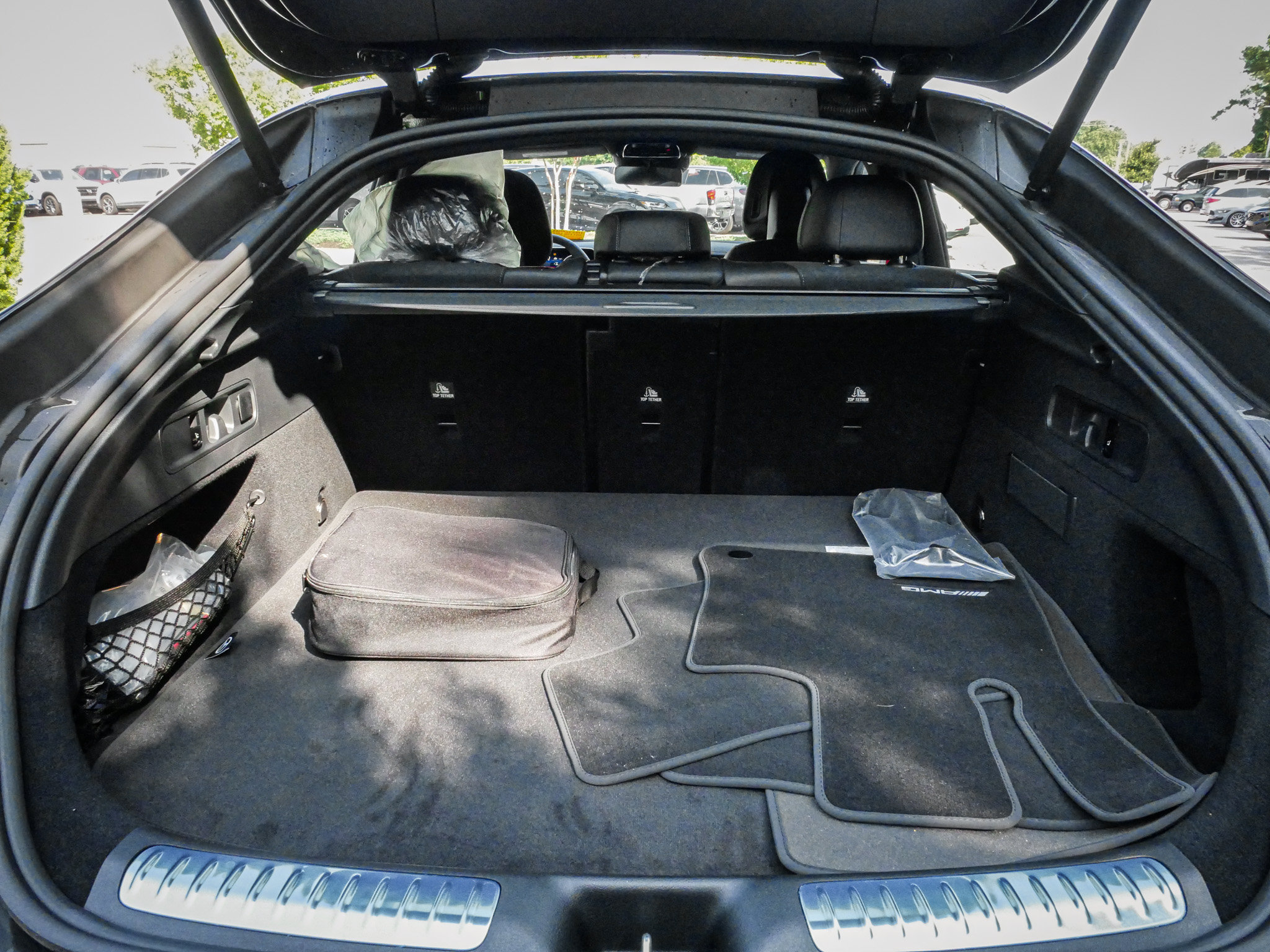 Used 2025 Mercedes-Benz GLC 63 AMG S image 32