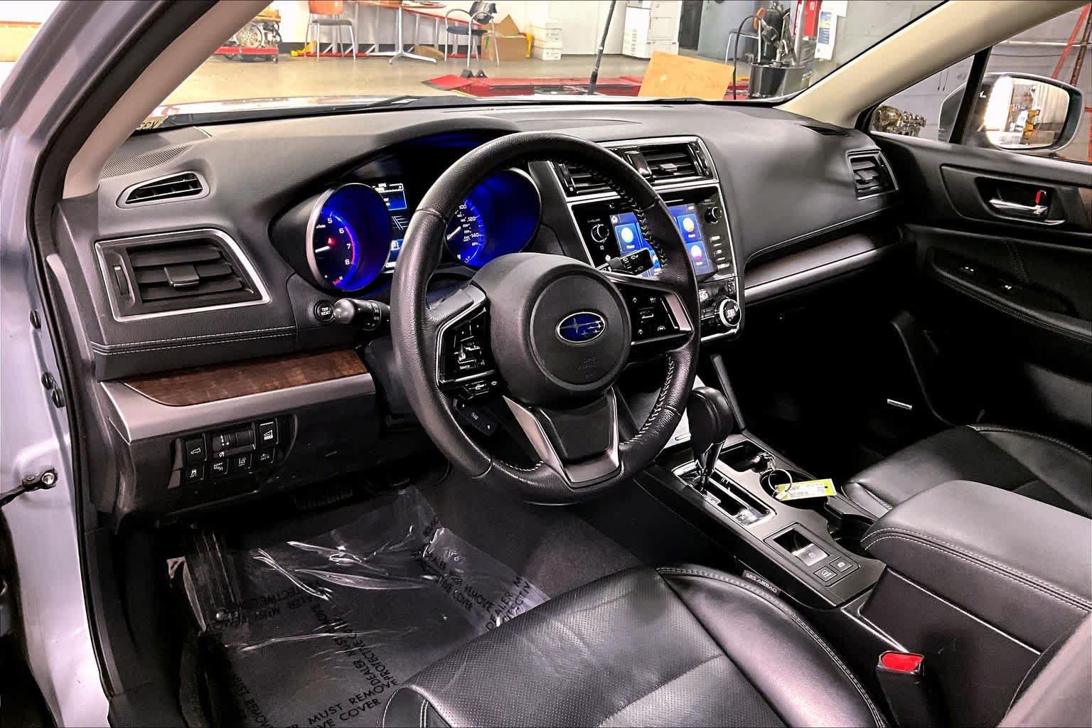 Used 2019 Subaru Outback 2.5i Limited AWD/4WD image 18