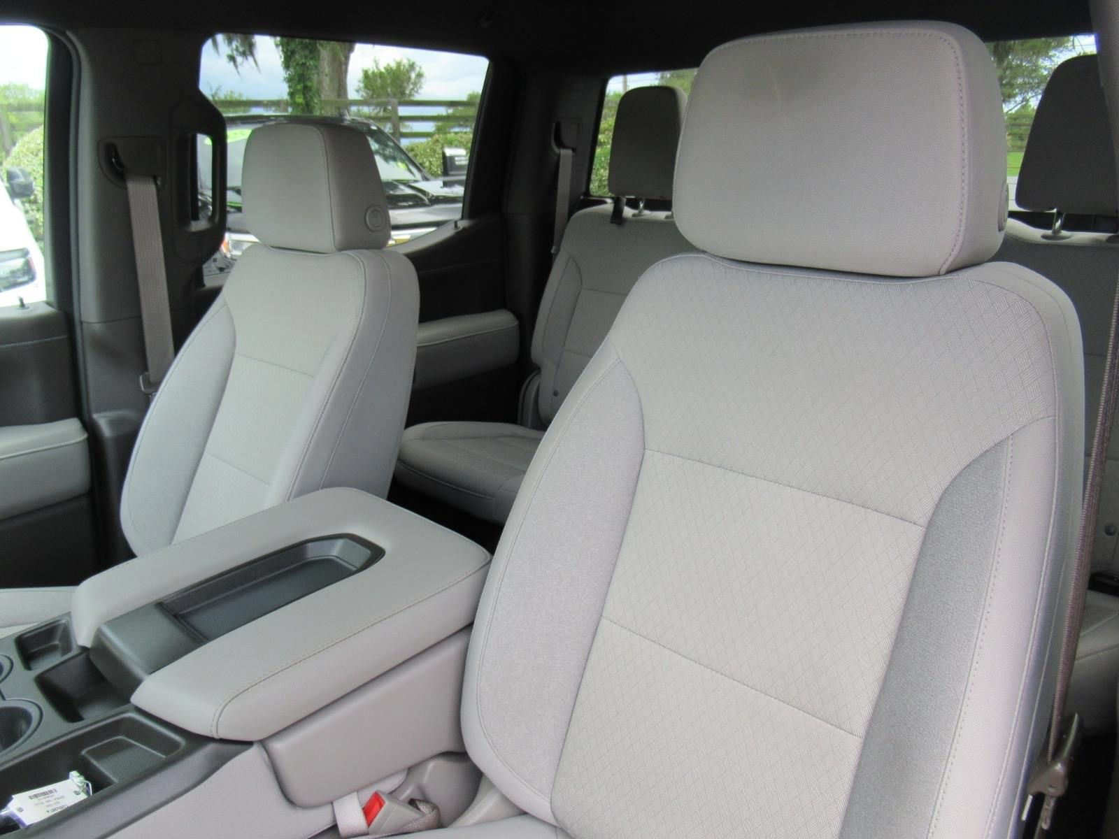 Used 2021 GMC Sierra 1500 SLE AWD/4WD image 18