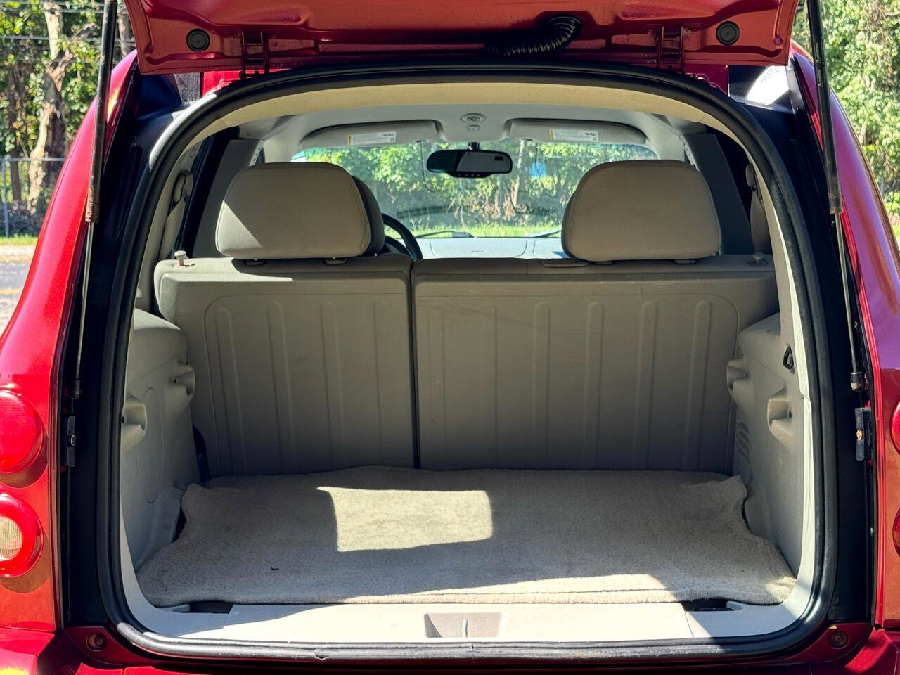 Used 2008 Chevrolet HHR LT w/ Enhanced Safety Package FWD image 14