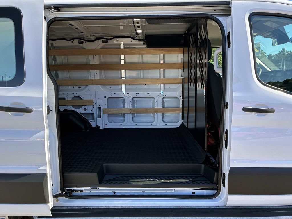 Used 2025 Ford Transit 250 Low Roof w/ Exterior Upgrade Package RWD image 10