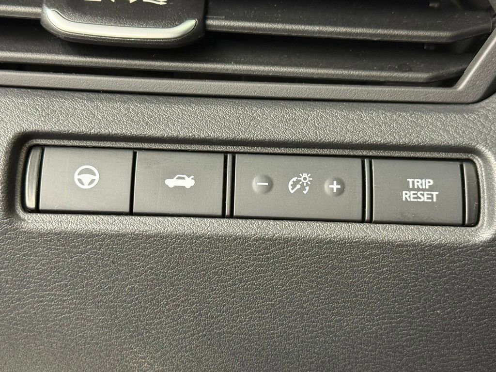 Used 2023 Nissan Altima 2.0 SR image 23