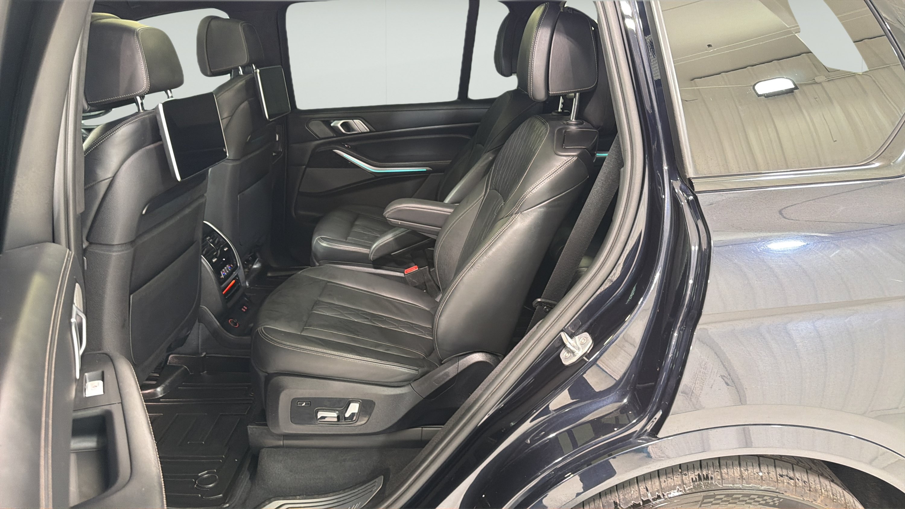 Used 2019 BMW X7 xDrive50i AWD/4WD image 22