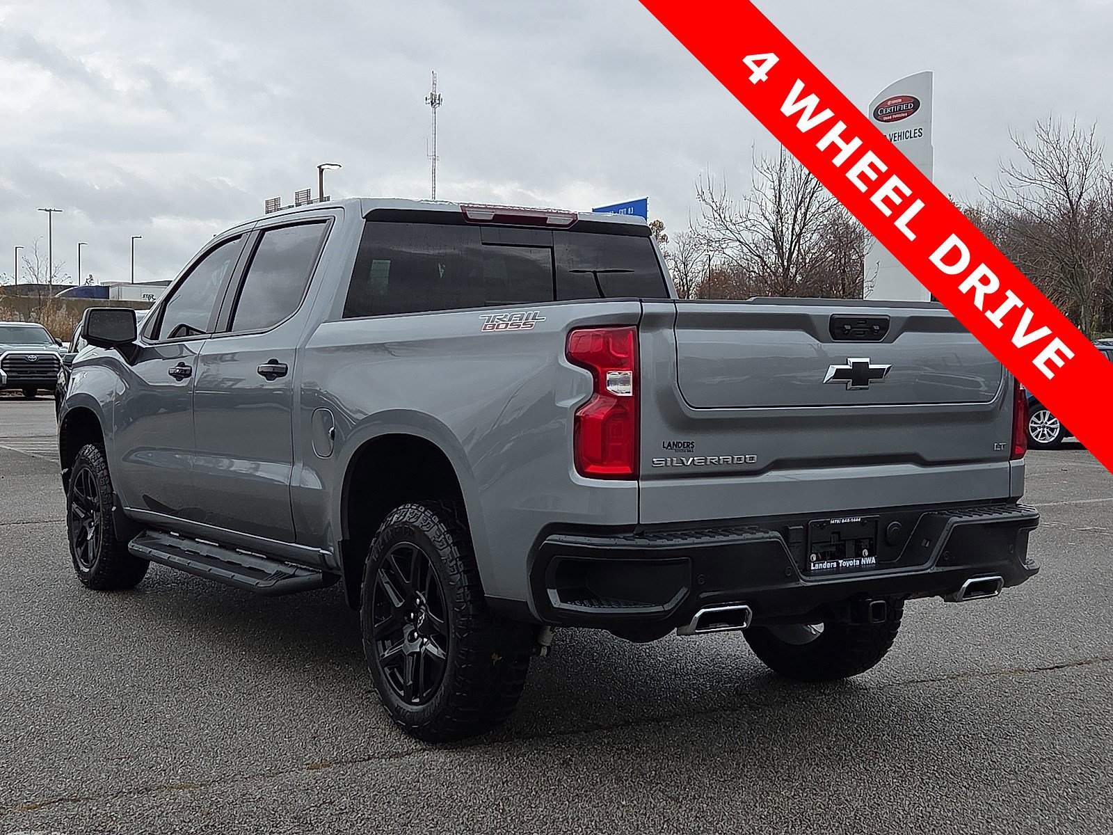 Used 2024 Chevrolet Silverado 1500 LT Trail Boss w/ LT Trail Boss Premium Package image 4