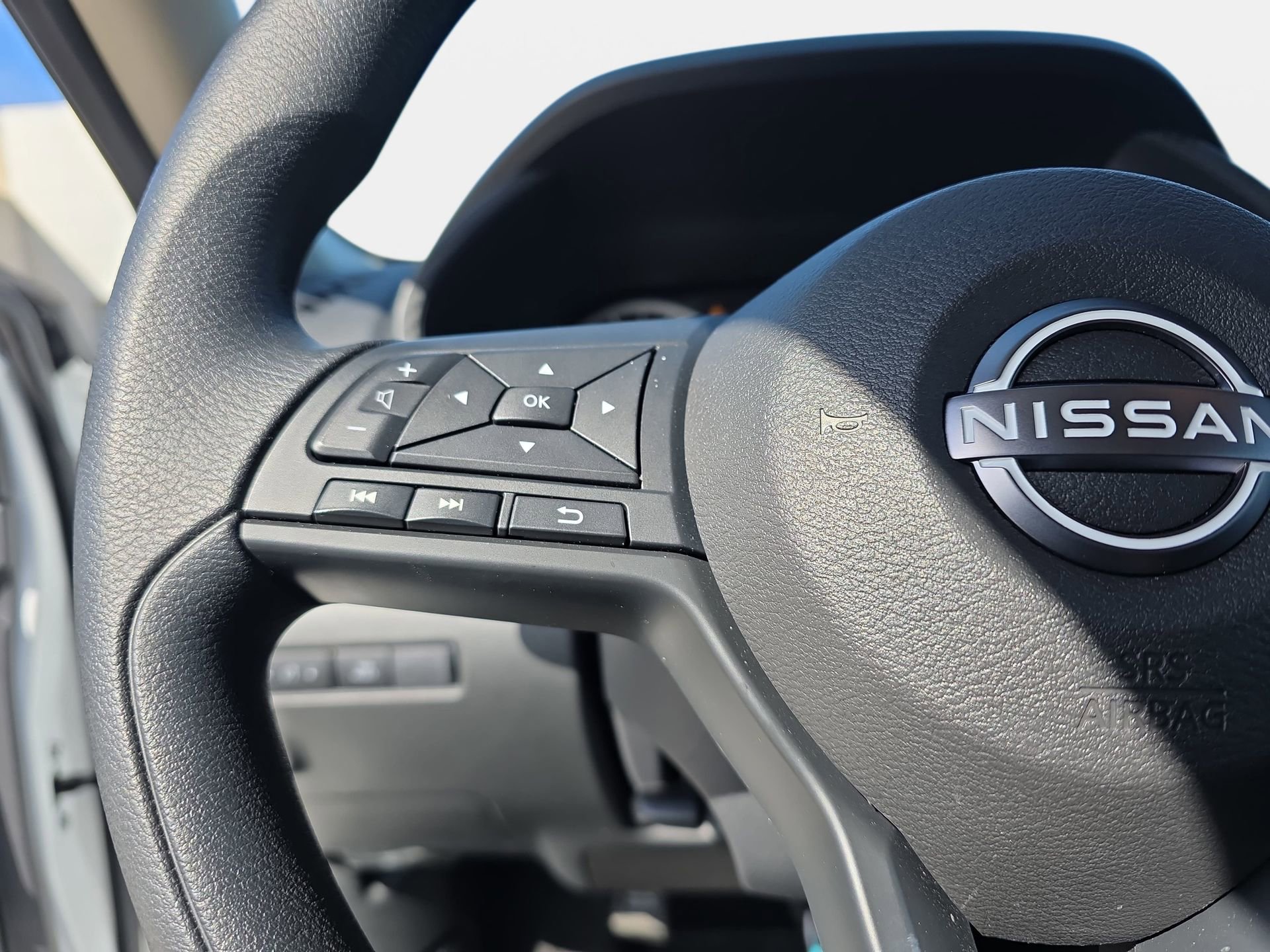 Certified 2025 Nissan Sentra S image 16