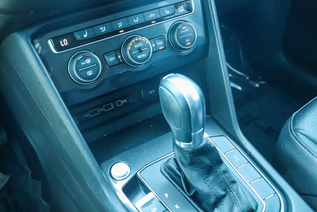 Used 2019 Volkswagen Tiguan SE FWD image 20
