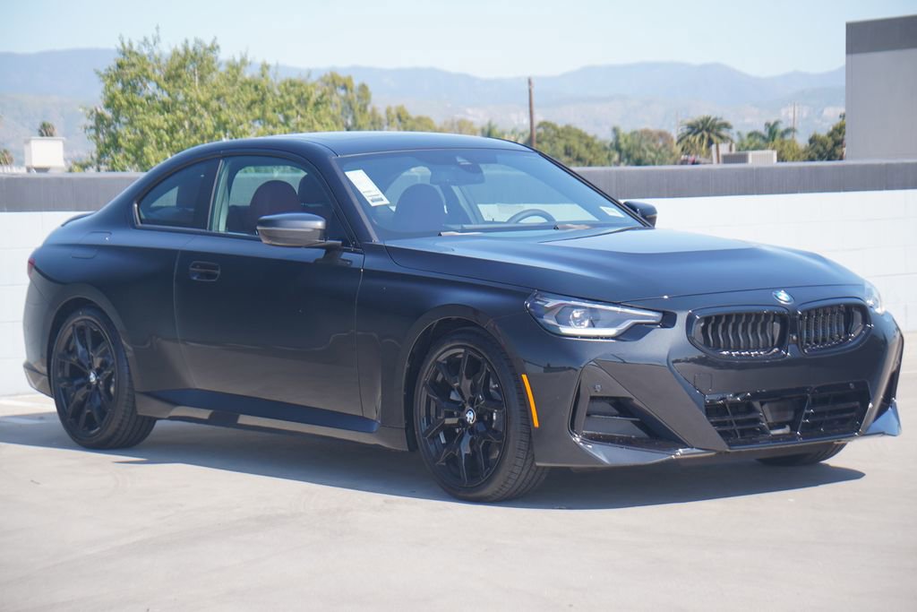New 2026 BMW 230i Coupe w/ M Sport Package image 3