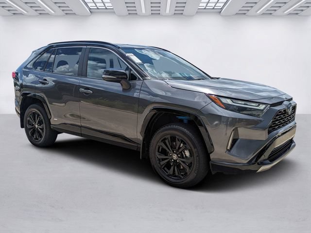 Used 2024 Toyota RAV4 XSE AWD/4WD image 1