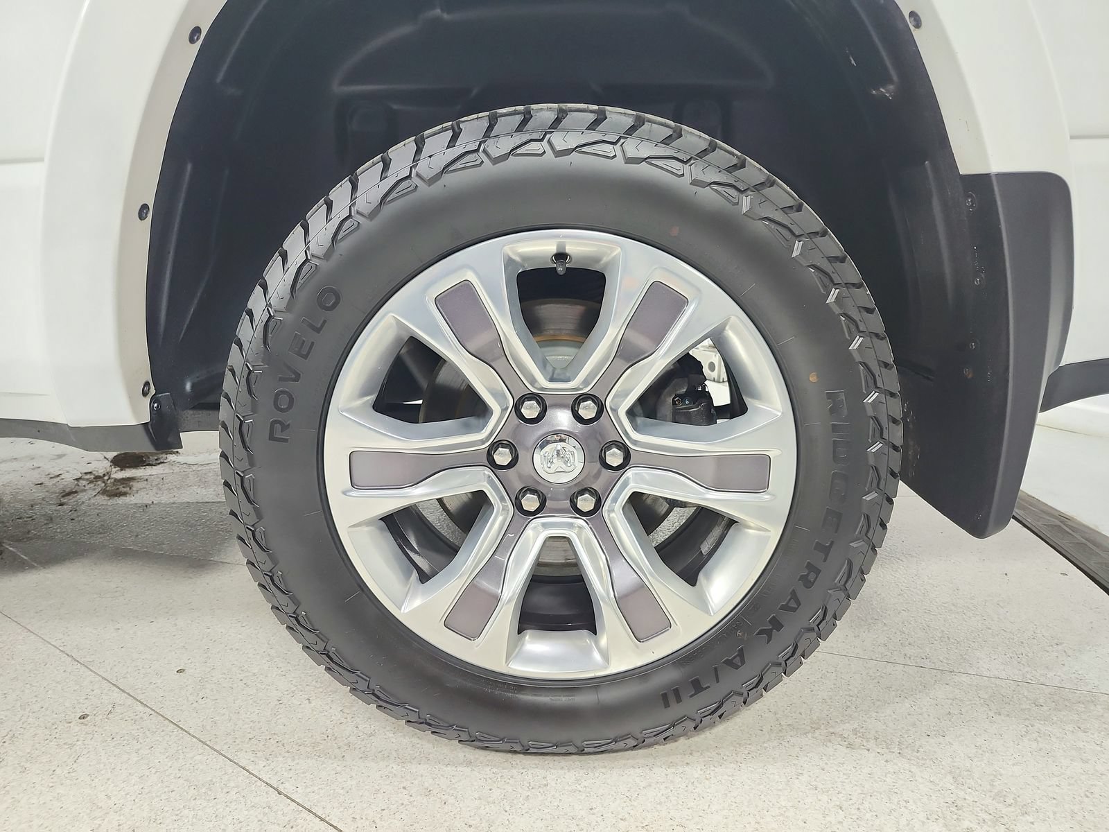 Used 2024 RAM 1500 Limited AWD/4WD image 48
