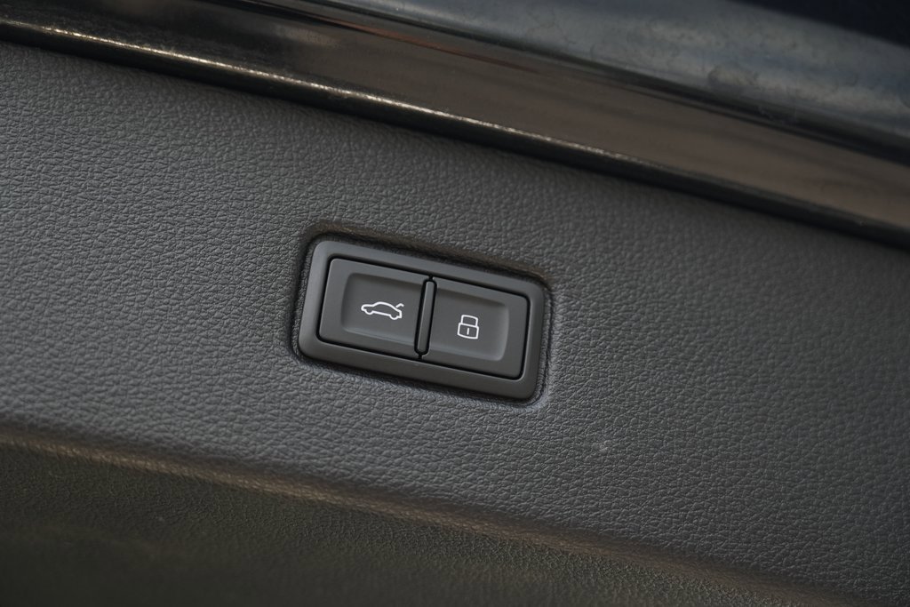 Used 2023 Audi Q7 2.0T Premium Plus image 16