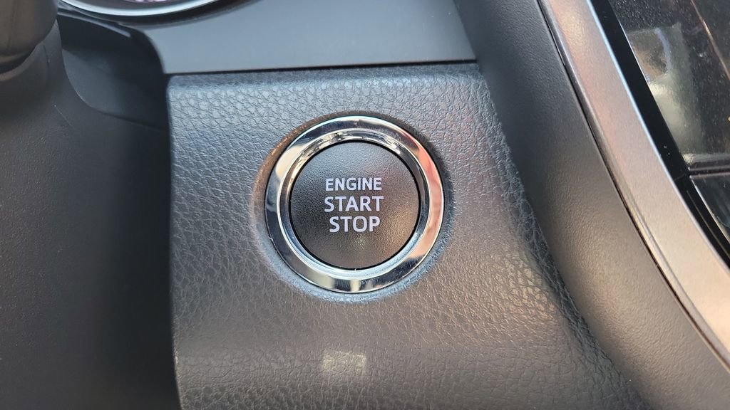 Certified 2022 Toyota Camry SE w/ Cold Weather Package AWD/4WD image 23