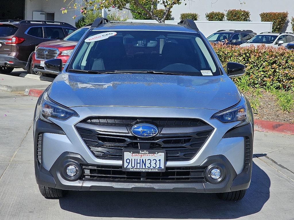 Certified 2025 Subaru Outback Premium image 8