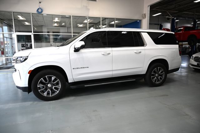 Used 2021 Chevrolet Suburban LT w/ Luxury Package AWD/4WD image 7