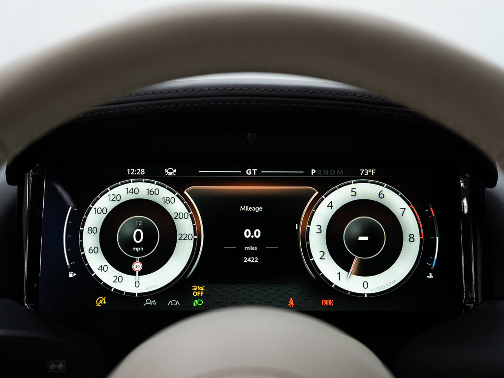 Used 2024 Aston Martin DB12 Convertible RWD image 39