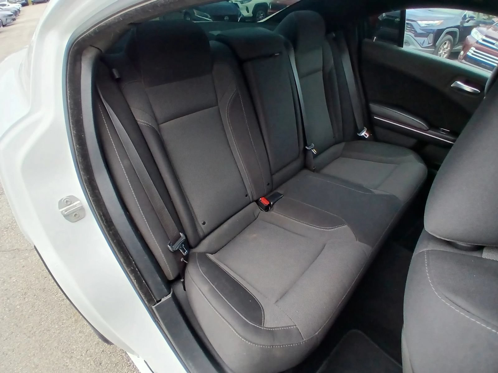 Used 2019 Dodge Charger SXT RWD image 15