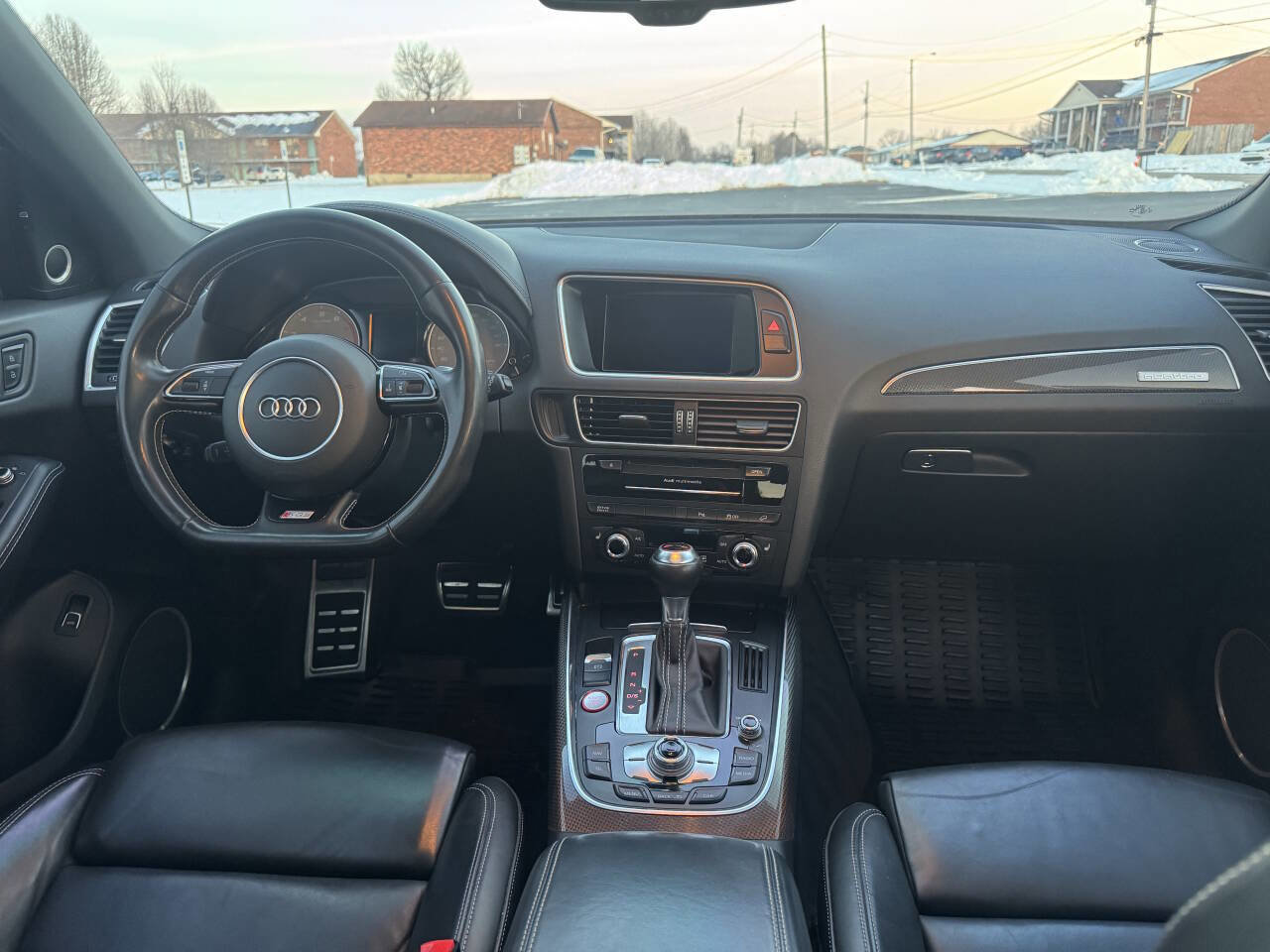 Used 2016 Audi SQ5 Premium Plus w/ Technology Package image 34