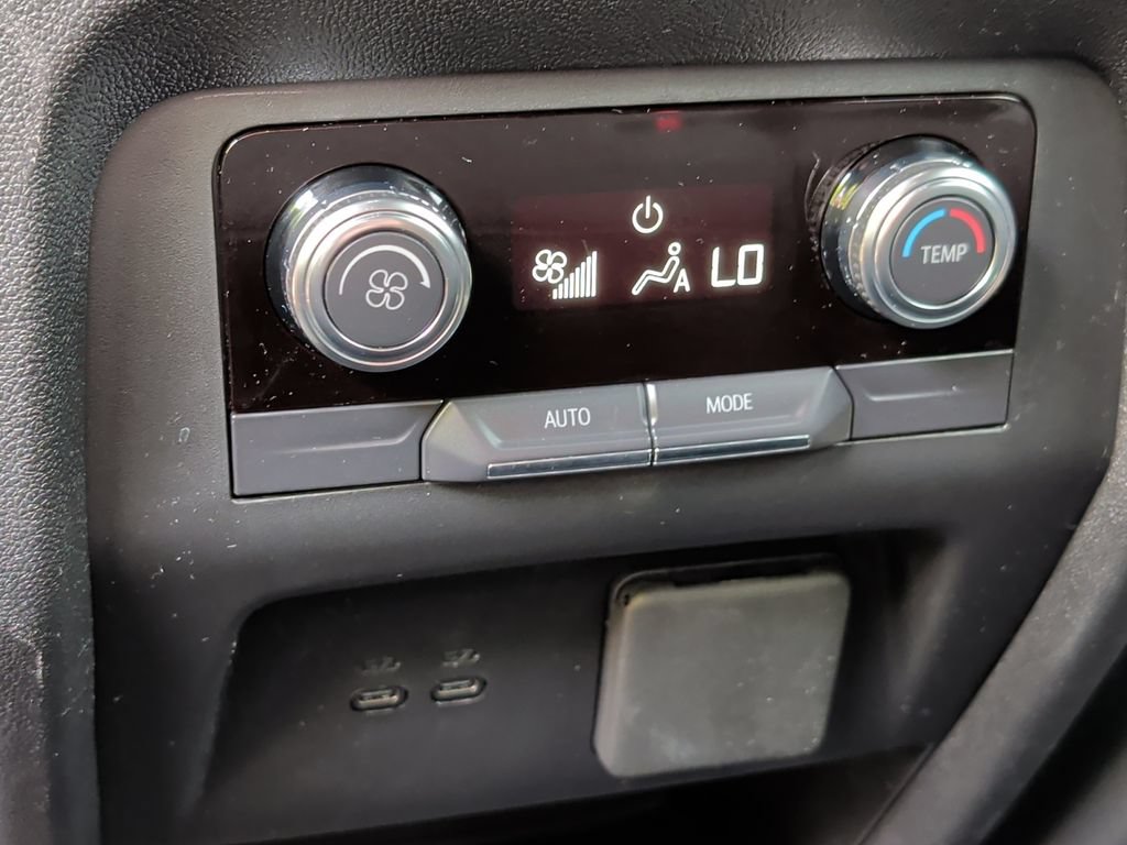 Used 2026 GMC Acadia Elevation w/ LPO, Floor Liner Package AWD/4WD image 32