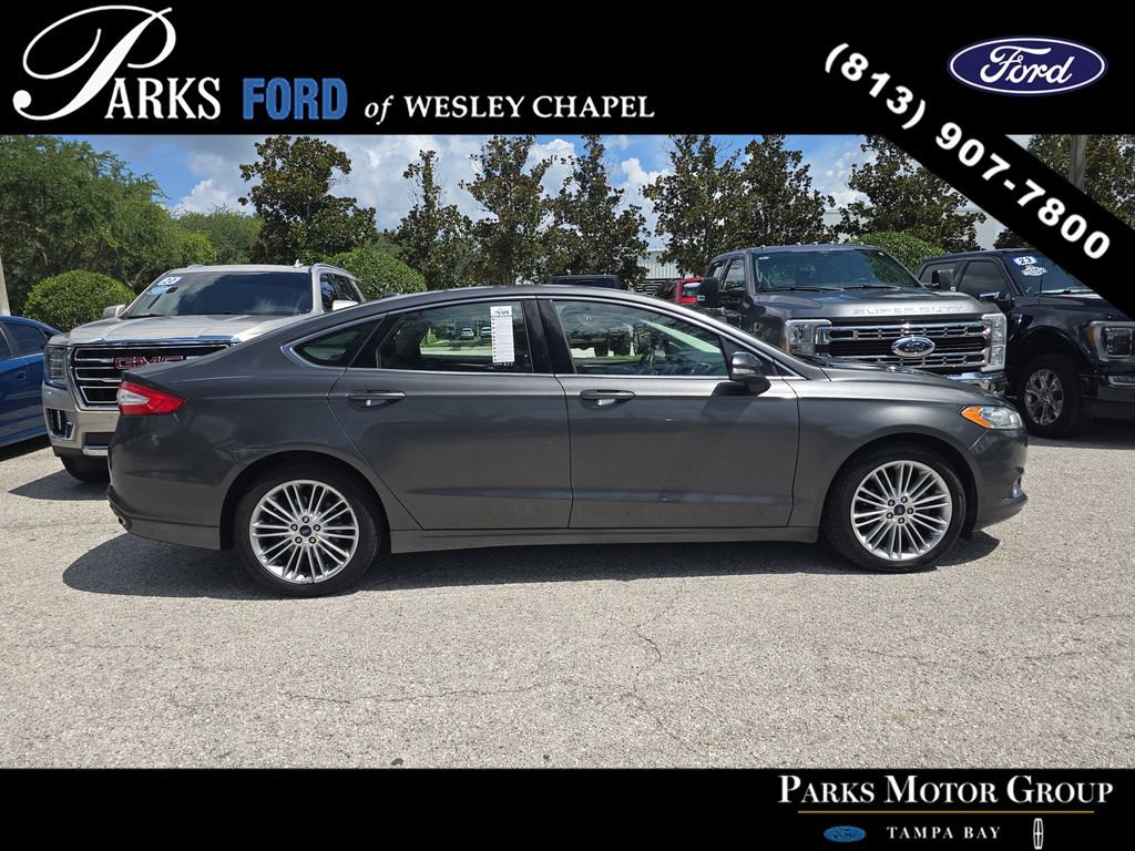 Used 2016 Ford Fusion SE w/ Equipment Group 202A AWD/4WD image 3