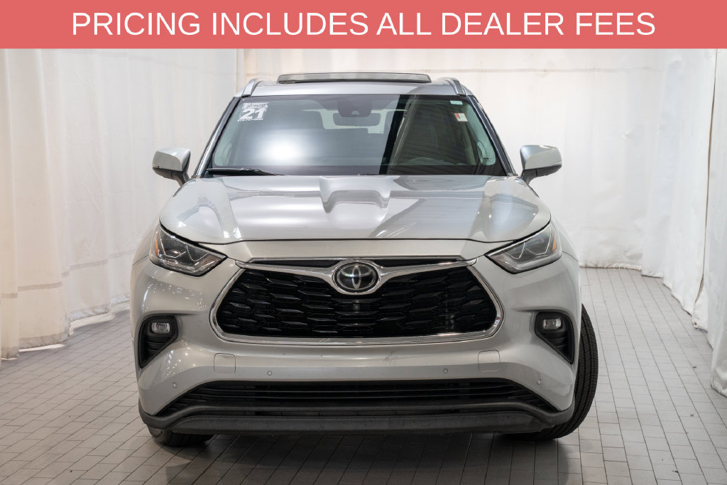Used 2021 Toyota Highlander Limited FWD image 2