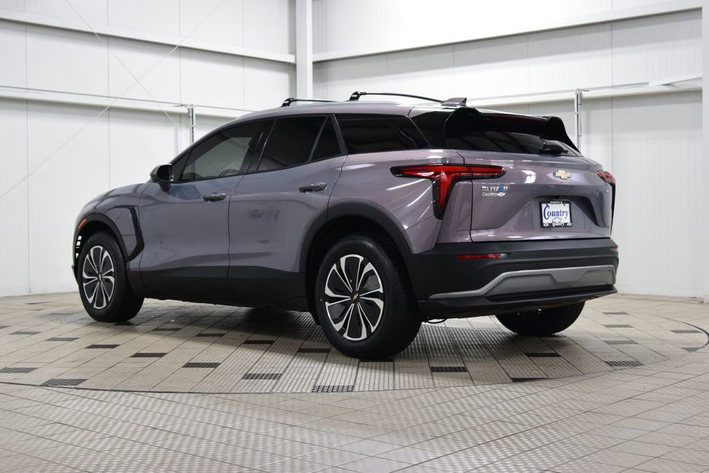 Used 2024 Chevrolet Blazer EV LT image 6