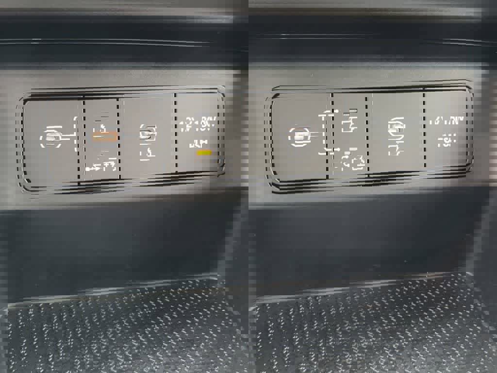 New 2026 Hyundai Tucson SE image 30