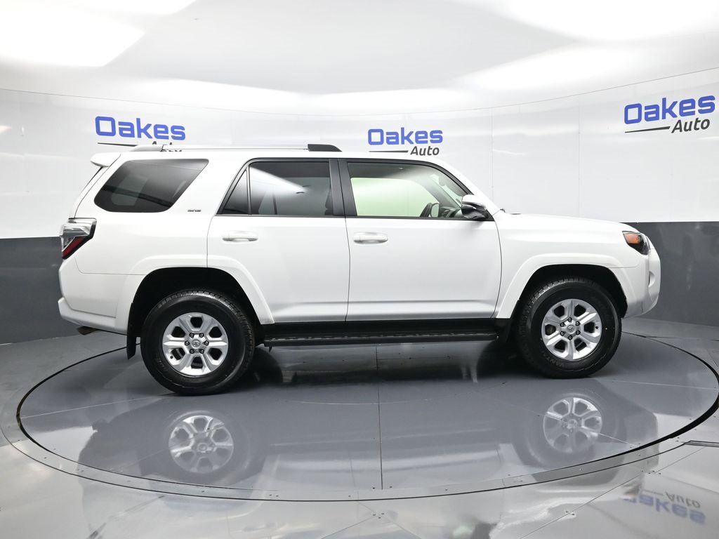 Used 2024 Toyota 4Runner SR5 Premium image 8