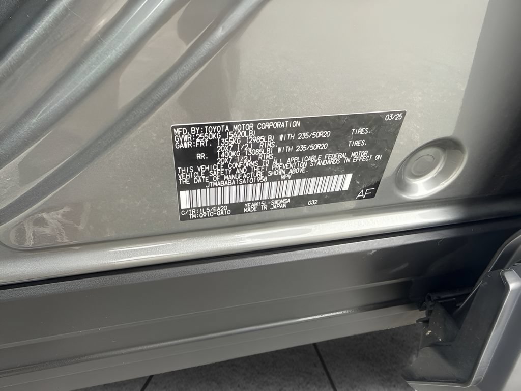 Used 2025 Subaru Solterra AWD/4WD image 35