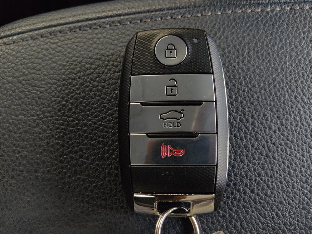 Used 2023 Kia Rio S w/ Technology Package FWD image 32