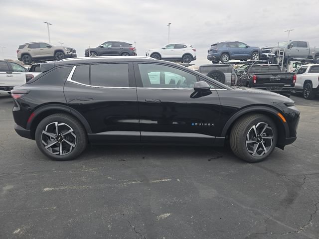 New 2026 Chevrolet Equinox EV LT image 17