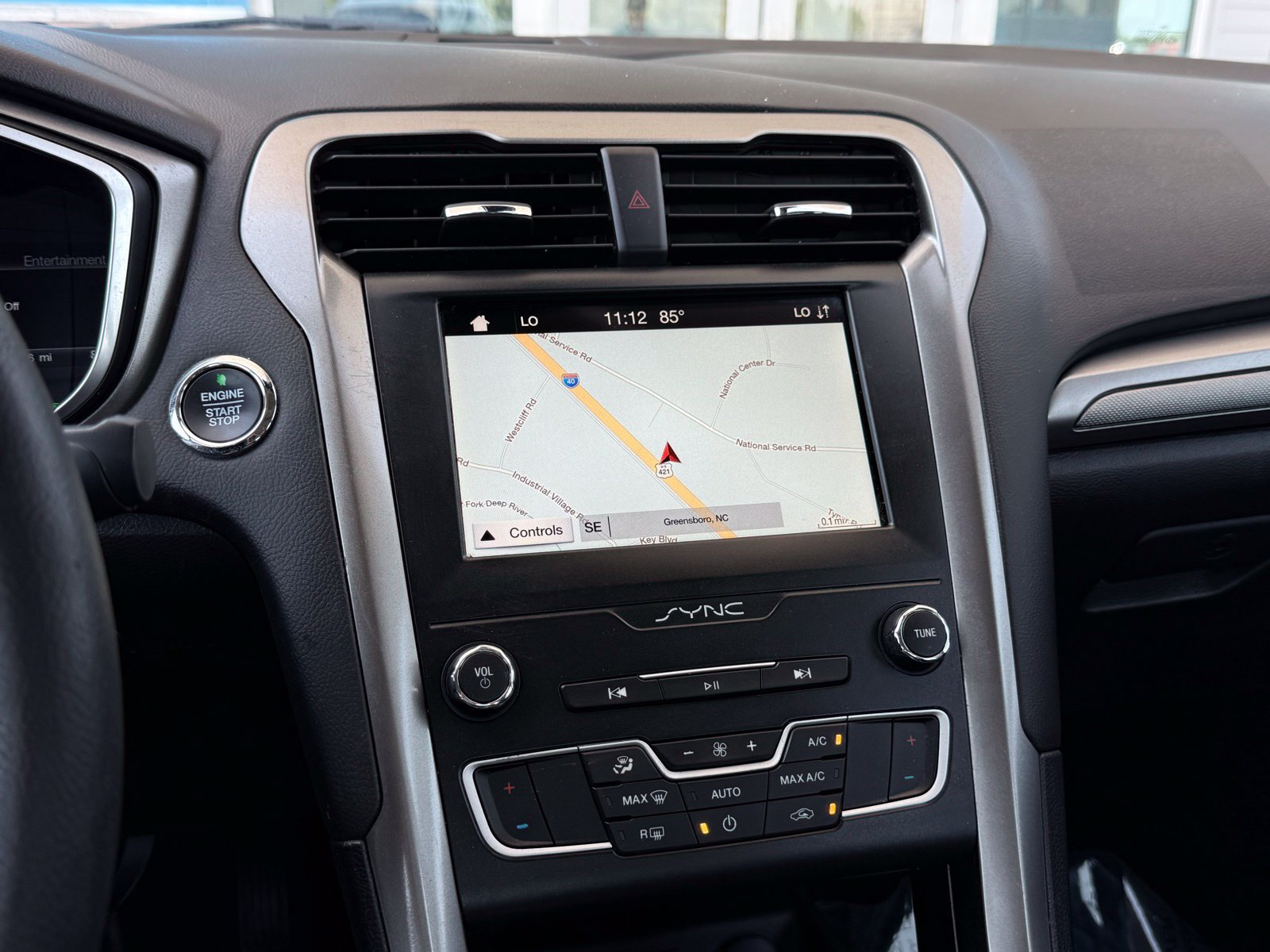 Used 2019 Ford Fusion SE FWD image 29
