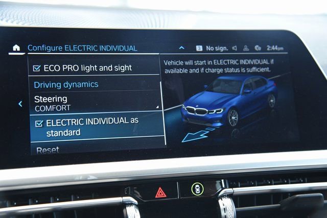 Used 2021 BMW 330e xDrive w/ Premium Package image 45