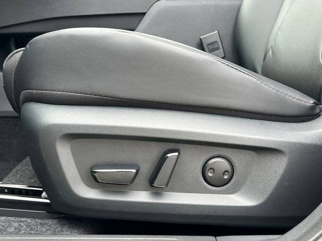 New 2026 Nissan Rogue SV AWD/4WD image 9